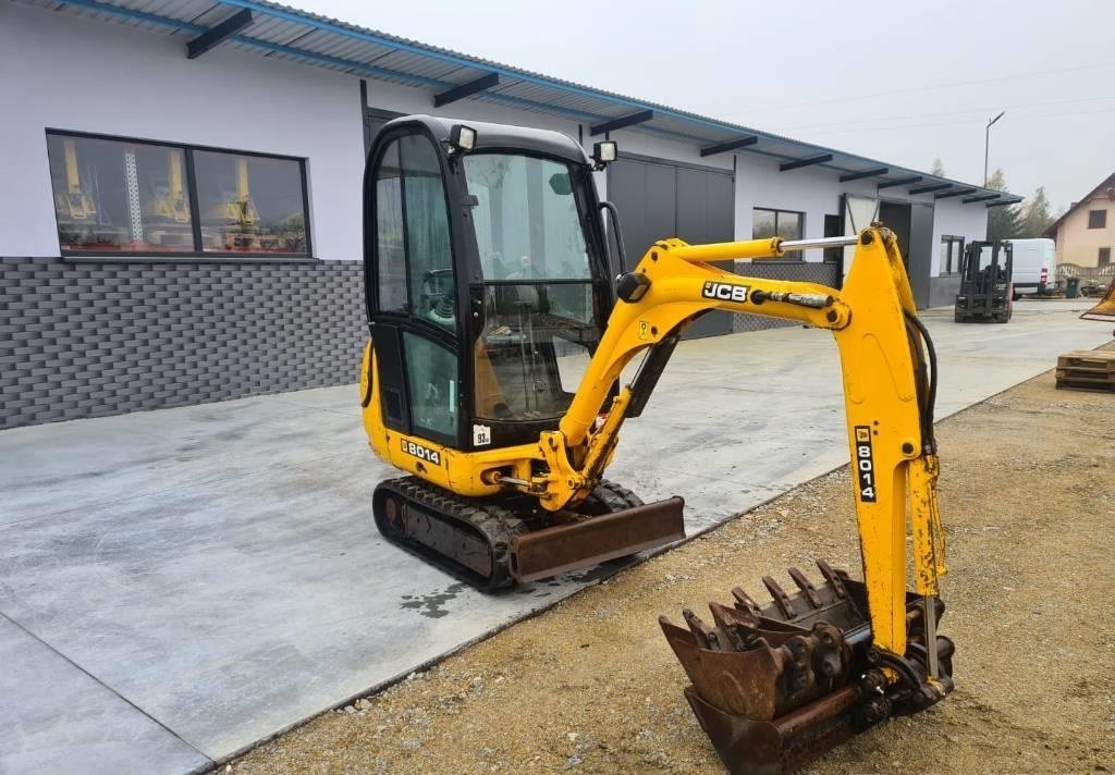 jcb-8014-004 JCB 8014 (2007) – Mini Pelle 1,4T – 2 704 h – Compacte et Entièrement Révisée – Image 1